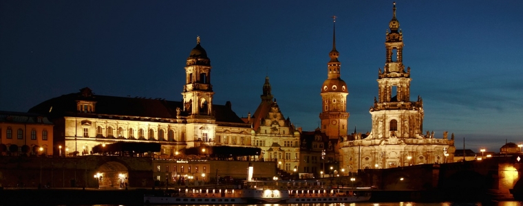 Dresden bei Nacht klein